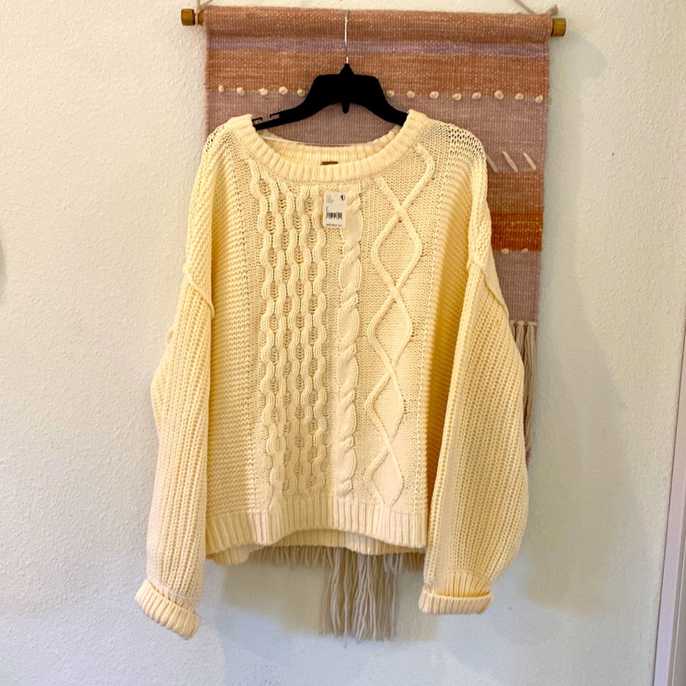 Free People Sweater New!